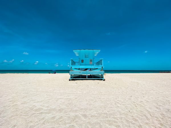 【Beach】Best 20 Skype Virtual Background - Free Download